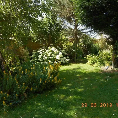 Au De Lili Feriehus Acquigny